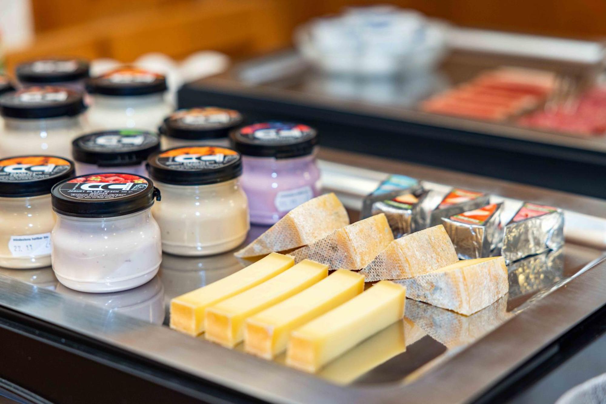 Garni Alpenrose - Grusaida Scuol Eksteriør billede
